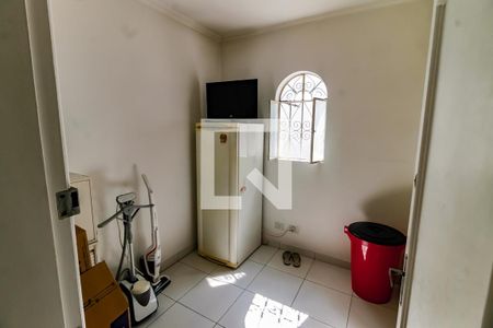 Casa à venda com 450m², 6 quartos e 8 vagas Casa à venda com 450m², 6 quartos e 8 vagasQuarto de Serviço 2