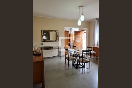 Casa à venda com 220m², 3 quartos e 1 vaga Casa à venda com 220m², 3 quartos e 1 vagaFoto 05