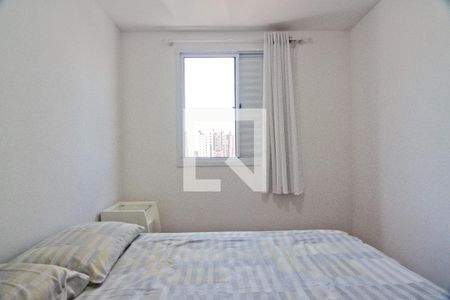 Quarto 2 de apartamento para alugar com 2 quartos, 43m² em Jardim Íris, São Paulo
