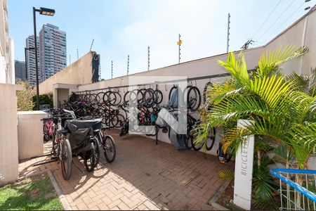 Apartamento à venda com 34m², 2 quartos e sem vaga Apartamento à venda com 34m², 2 quartos e sem vagaÁrea Comum - Bicicletário