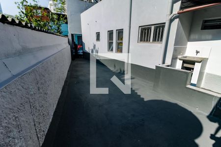 Quintal de casa para alugar com 1 quarto, 80m² em Vila Praia, São Paulo