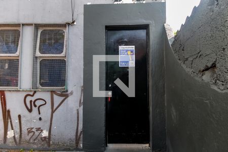 Entrada de casa para alugar com 1 quarto, 80m² em Vila Praia, São Paulo