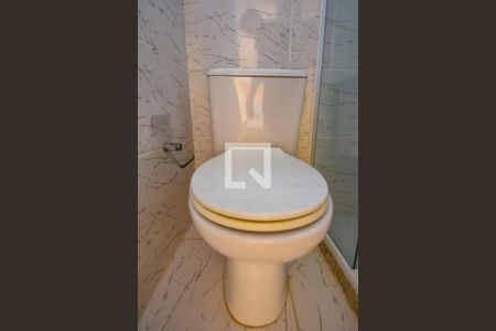 Casa de condomínio para alugar com 320m², 4 quartos e sem vagaBanheiro Social 1