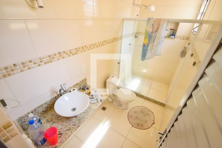 Casa de condomínio para alugar com 320m², 4 quartos e sem vagaBanheiro do Quarto 3 - Suíte