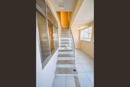 Casa de condomínio para alugar com 320m², 4 quartos e sem vagaHall social