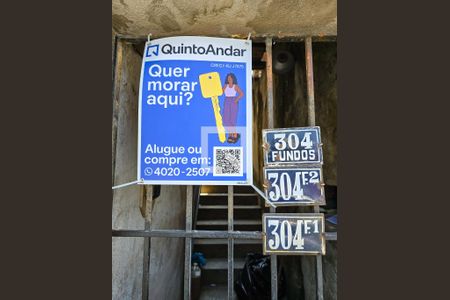 Casa de condomínio para alugar com 320m², 4 quartos e sem vagaPlaquinha