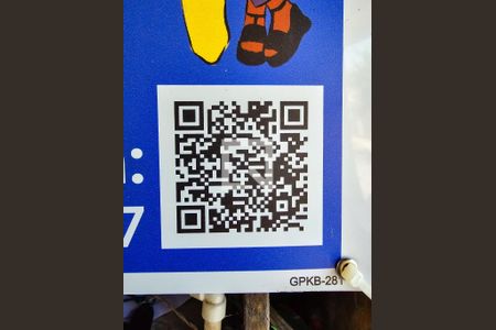 Casa de condomínio para alugar com 320m², 4 quartos e sem vagaPlaquinha