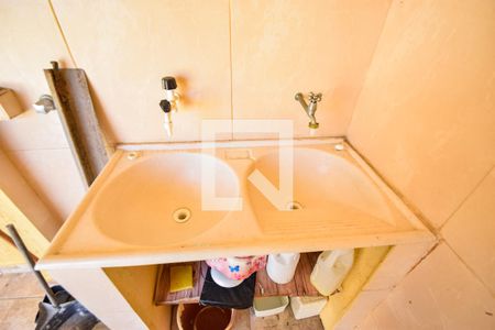 Casa de condomínio para alugar com 320m², 4 quartos e sem vagaÁrea de Serviço 2