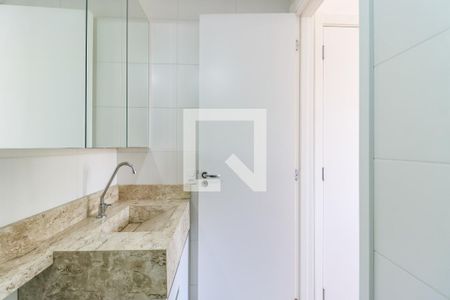 Apartamento à venda com 29m², 1 quarto e sem vaga Apartamento à venda com 29m², 1 quarto e sem vagaBanheiro da Suíte