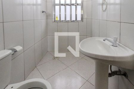 Casa à venda com 300m², 4 quartos e 6 vagas Casa à venda com 300m², 4 quartos e 6 vagasBanheiro