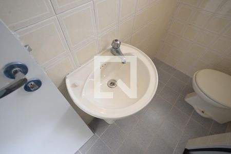 Banheiro de casa para alugar com 1 quarto, 65m² em Vila Mariana, São Paulo