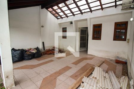 Casa para alugar com 320m², 4 quartos e 4 vagas Casa para alugar com 320m², 4 quartos e 4 vagasGaragem