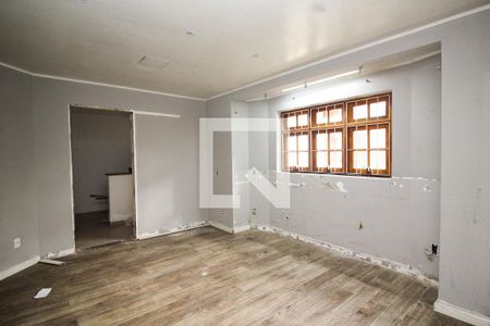 Casa para alugar com 320m², 4 quartos e 4 vagas Casa para alugar com 320m², 4 quartos e 4 vagasCozinha