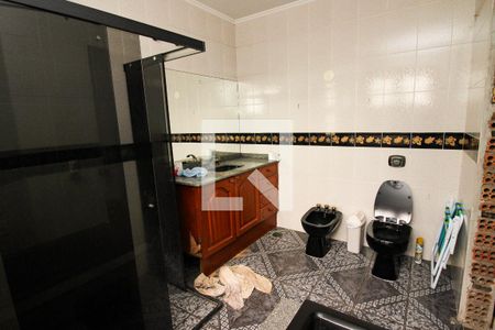 Casa para alugar com 320m², 4 quartos e 4 vagas Casa para alugar com 320m², 4 quartos e 4 vagasCloset da suíte