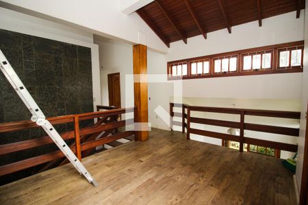 Casa para alugar com 320m², 4 quartos e 4 vagas Casa para alugar com 320m², 4 quartos e 4 vagasSala 3