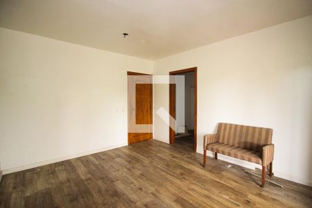 Casa para alugar com 320m², 4 quartos e 4 vagas Casa para alugar com 320m², 4 quartos e 4 vagasQuarto Suíte