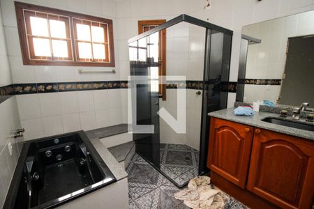 Casa para alugar com 320m², 4 quartos e 4 vagas Casa para alugar com 320m², 4 quartos e 4 vagasCloset da suíte