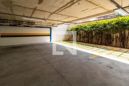 Studio à venda com 40m², 1 quarto e 1 vaga Studio à venda com 40m², 1 quarto e 1 vagaGaragem
