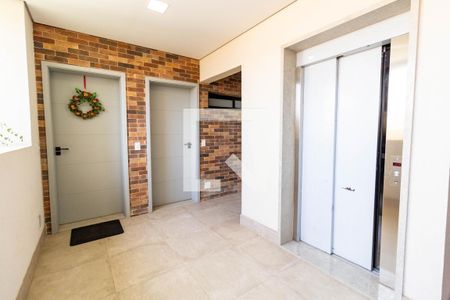 Studio à venda com 40m², 1 quarto e 1 vaga Studio à venda com 40m², 1 quarto e 1 vagaHall do Andar