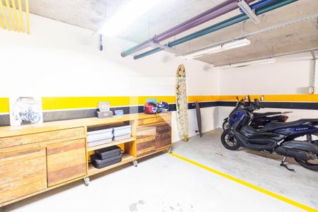 Studio à venda com 40m², 1 quarto e 1 vaga Studio à venda com 40m², 1 quarto e 1 vagaGaragem