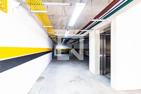 Studio à venda com 40m², 1 quarto e 1 vaga Studio à venda com 40m², 1 quarto e 1 vagaGaragem
