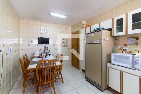Apartamento à venda com 250m², 4 quartos e 3 vagasCozinha