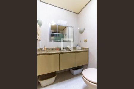 Apartamento à venda com 250m², 4 quartos e 3 vagasBanheiro Social