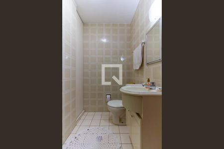 Apartamento à venda com 250m², 4 quartos e 3 vagasBanheiro externo