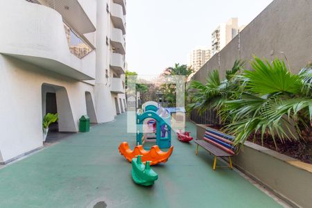 Apartamento à venda com 250m², 4 quartos e 3 vagasÁrea comum - Playground