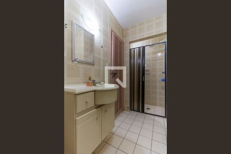 Apartamento à venda com 250m², 4 quartos e 3 vagasBanheiro externo