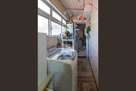 Apartamento à venda com 92m², 2 quartos e sem vaga Apartamento à venda com 92m², 2 quartos e sem vagaÁrea de Serviço