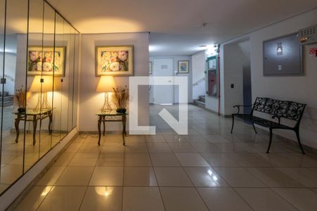 Apartamento à venda com 92m², 2 quartos e sem vaga Apartamento à venda com 92m², 2 quartos e sem vagaHall de entrada