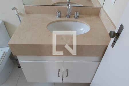 Apartamento à venda com 122m², 3 quartos e 1 vagaBANHEIRO DA SUITE