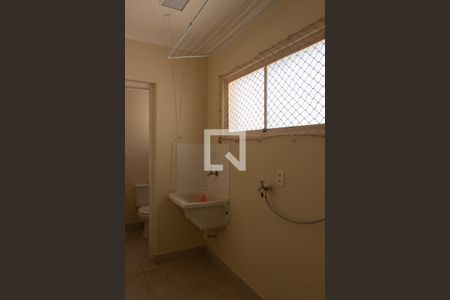 Apartamento à venda com 122m², 3 quartos e 1 vagaÁREA DE SERVIÇO