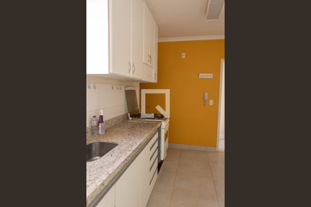 Apartamento à venda com 122m², 3 quartos e 1 vagaCOZINHA