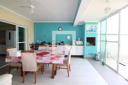 Casa à venda com 244m², 3 quartos e 4 vagasÁrea Gourmet