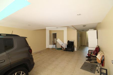 Casa à venda com 244m², 3 quartos e 4 vagasGaragem