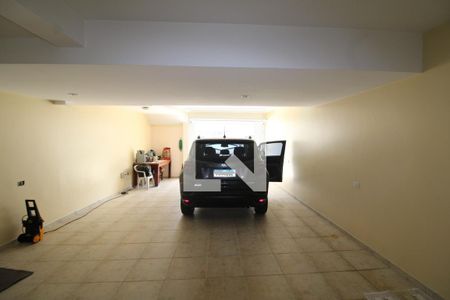 Casa à venda com 244m², 3 quartos e 4 vagasGaragem
