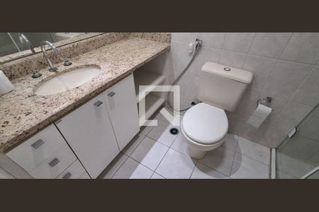 Apartamento à venda com 80m², 2 quartos e 2 vagas Apartamento à venda com 80m², 2 quartos e 2 vagasBanheiro Suíte