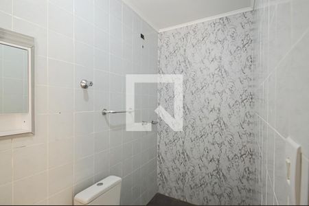 Banheiro de casa para alugar com 1 quarto, 60m² em Parque Terra Nova Ii, São Bernardo do Campo