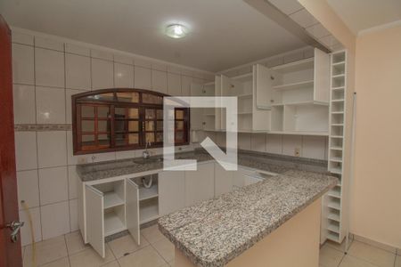 Casa para alugar com 250m², 3 quartos e 4 vagas Casa para alugar com 250m², 3 quartos e 4 vagasCozinha