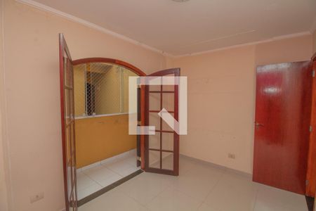 Casa para alugar com 250m², 3 quartos e 4 vagas Casa para alugar com 250m², 3 quartos e 4 vagasQuarto 2