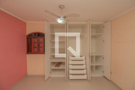 Casa para alugar com 250m², 3 quartos e 4 vagas Casa para alugar com 250m², 3 quartos e 4 vagasQuarto 2