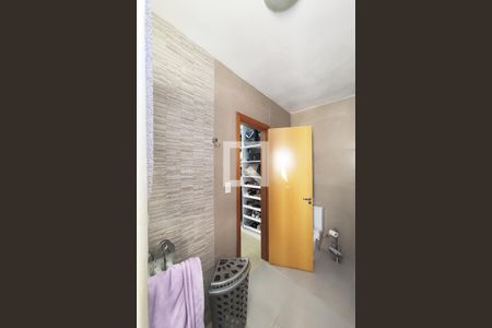 Casa à venda com 165m², 3 quartos e 1 vaga Casa à venda com 165m², 3 quartos e 1 vagaBanheiro