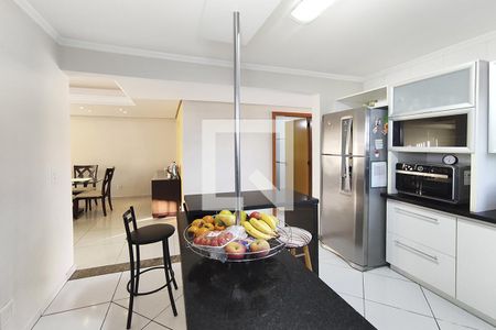 Casa à venda com 165m², 3 quartos e 1 vaga Casa à venda com 165m², 3 quartos e 1 vagaCozinha