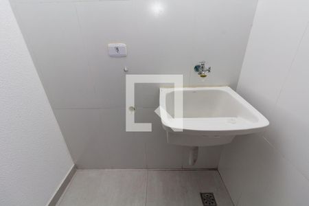 Área de Serviço de apartamento para alugar com 1 quarto, 41m² em Parque Paineiras, São Paulo