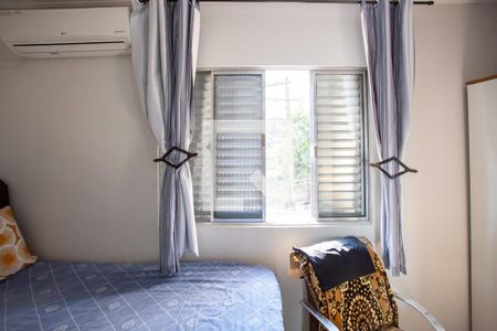 Casa à venda com 773m², 6 quartos e 2 vagas Casa à venda com 773m², 6 quartos e 2 vagasQuarto 2