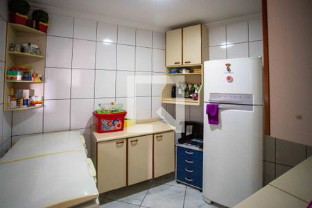 Casa à venda com 773m², 6 quartos e 2 vagas Casa à venda com 773m², 6 quartos e 2 vagasCozinha 2