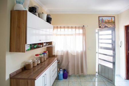 Casa à venda com 773m², 6 quartos e 2 vagas Casa à venda com 773m², 6 quartos e 2 vagasQuarto de Serviço