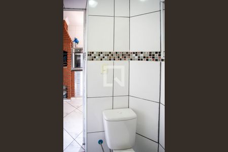 Casa à venda com 773m², 6 quartos e 2 vagas Casa à venda com 773m², 6 quartos e 2 vagasBanheiro de serviço
